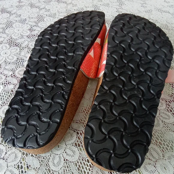 Birkenstock Strawberry Madrid  Sandals - Picture 6 of 6
